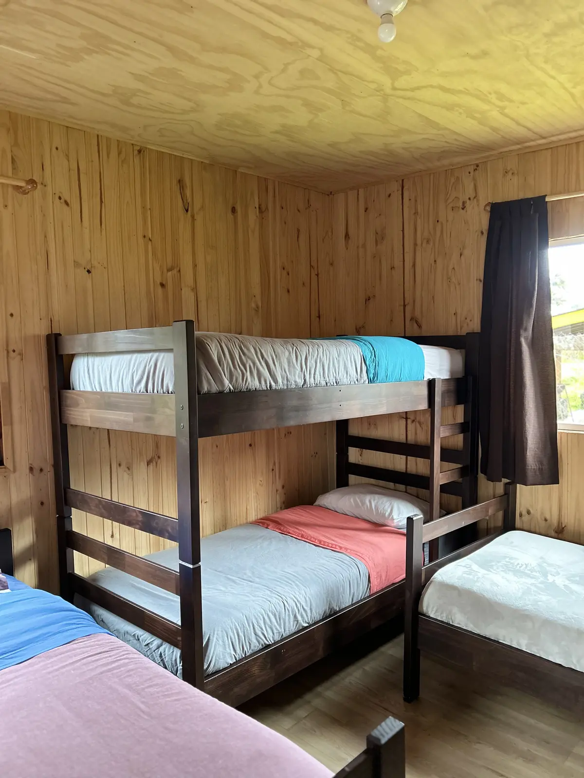 Cabaña Canelo — dormitorio con litera