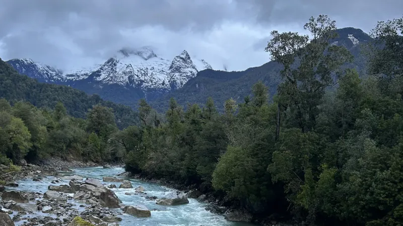Río Blanco Hornopirén
